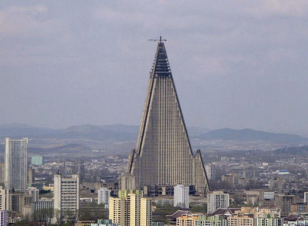 Ryugyong005