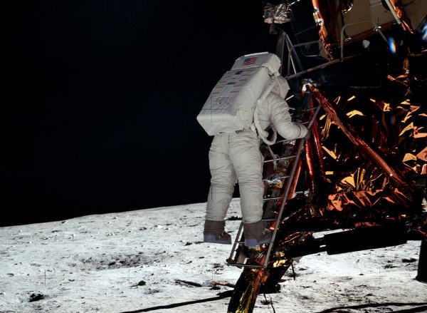 apollo023 apollo023