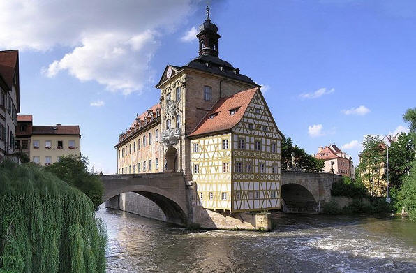 Rådhuset og hele Bamberg gamle bycentrum er på UNESCO’s verdensarvsliste