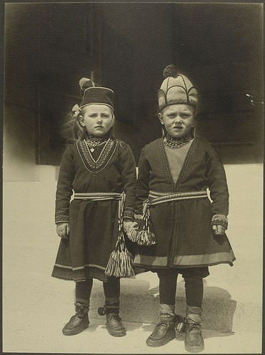 folk012 Laplænderbørn, muligvis fra Sverige