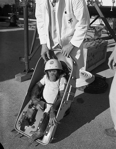 ham01 Ham i arbejdstøjet før hans berømte rejse