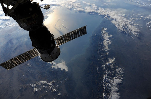 iss008