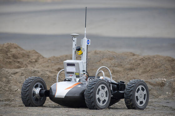 moon07 Autonom mini-rover der selv tager boreprøver og andre målinger – de nye astronauter?