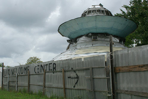 ra025 Hjemmelavet UFO..ok, stopper man for den, så keden man sig!