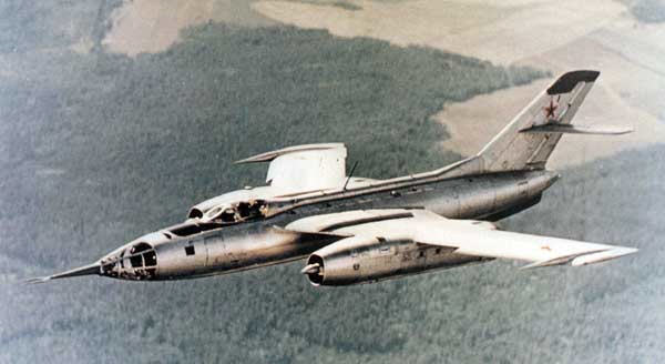yak01 En Jens Lynagtig Yak-28 på jagt efter Røde Oktober - måske