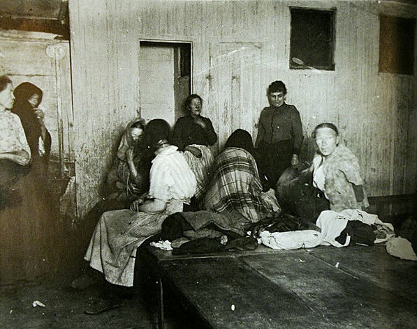 Bagsiden af det gamle New York | steampunk.dk